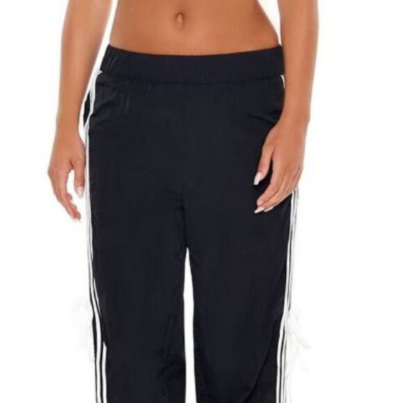 NWT Women's Forever 21 Mid-Rise Wide-Leg Sweatpants - Picture 1 of 3